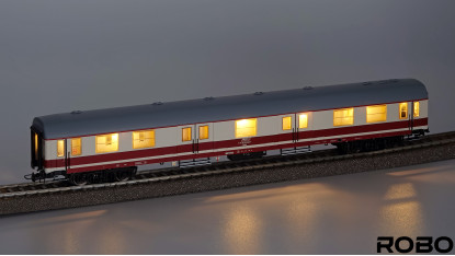 200511-3 - Express ODRA III, zestaw 2 wagonów z oświetleniem, OŚWIETLENIE STARSZEGO TYPU