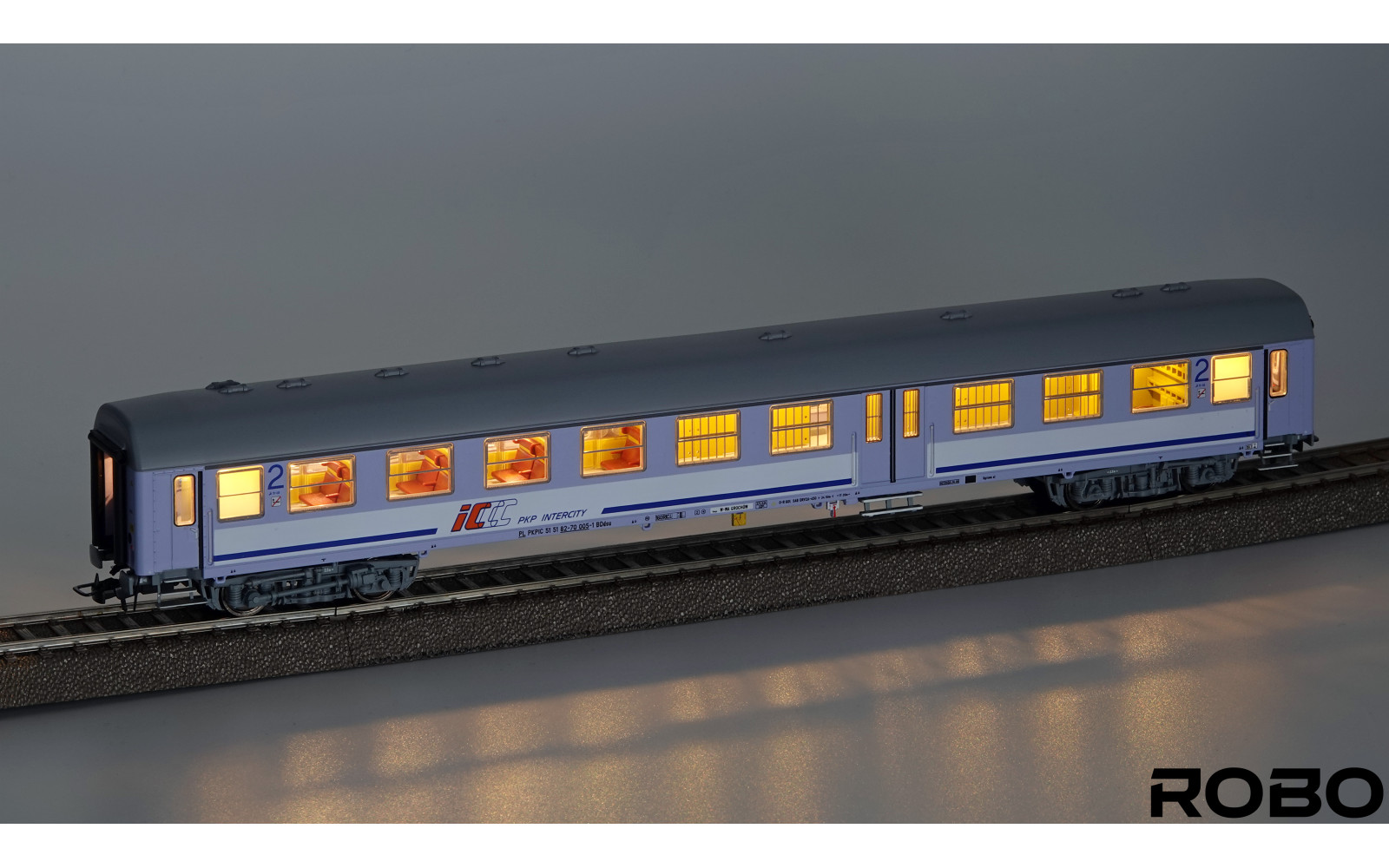 272211 - PKP Intercity 609A, Warszawa Grochów station, model with lighting