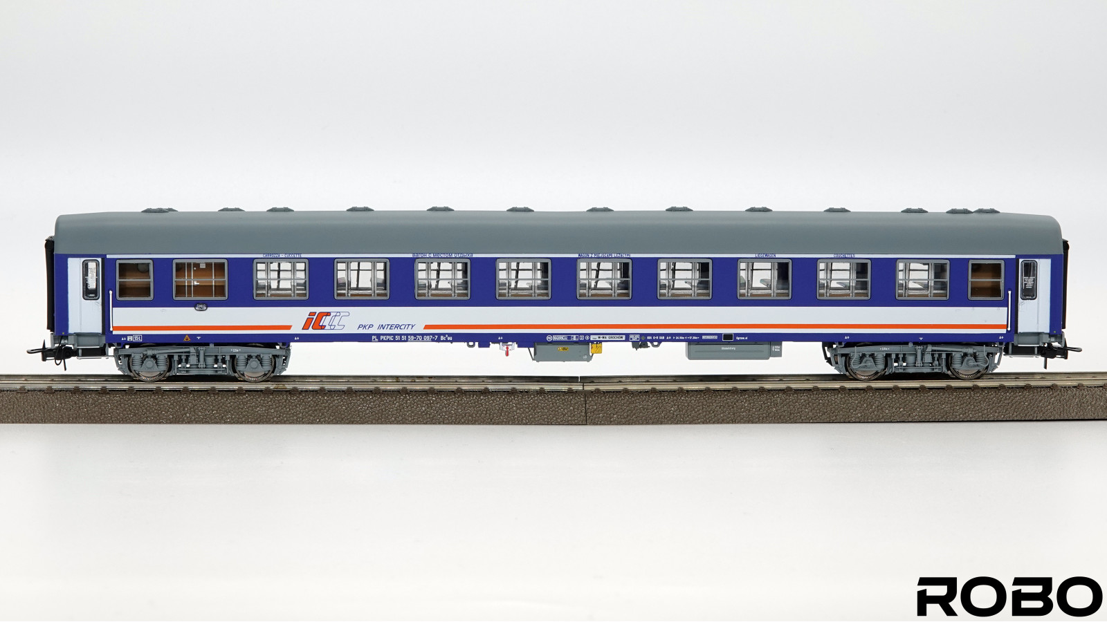 第二便６枚セットTotheBreakofDawn 244211 - PKP Intercity kuszetka, stacja Warszawa Grochów
