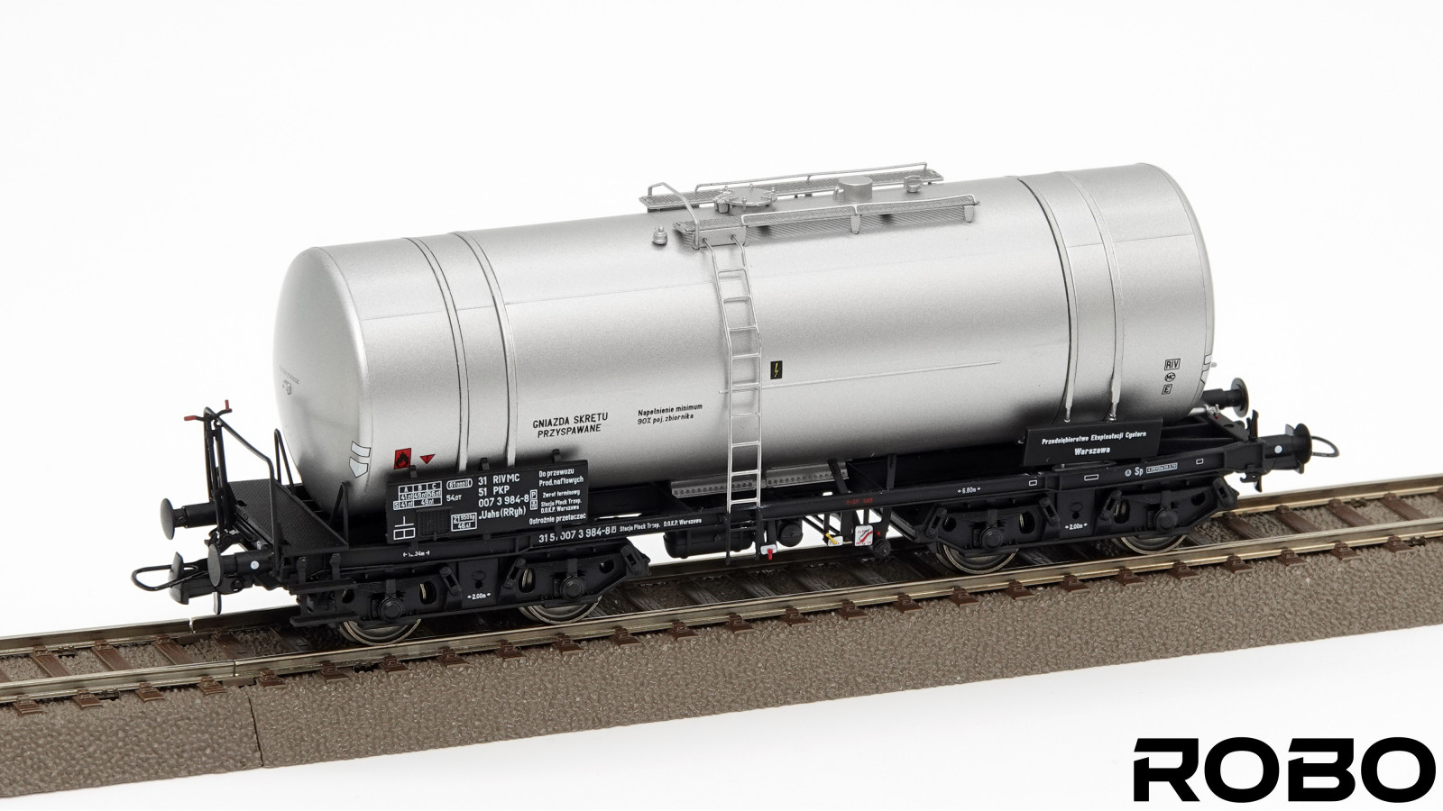 120461- Freight tanker wagon type 406Rb P.E.C., PKP