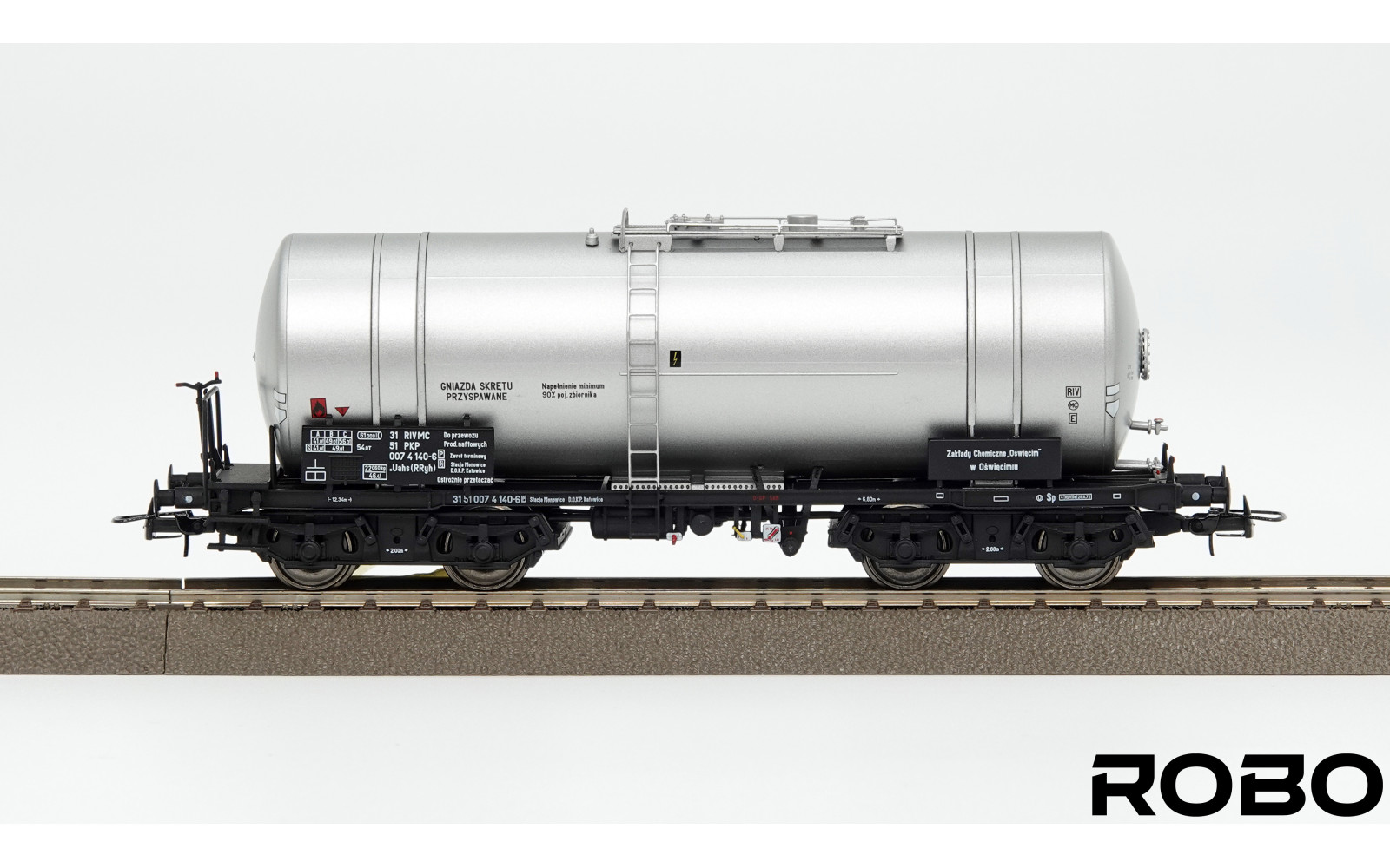 120430 - Freight tanker wagon type 406Ra, Zakłady Chemiczne "OŚWIĘCIM", PKP