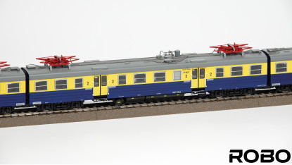 410300DD - EN71-010 PKP MD Sucha Beskidzka station, Digital version with Digitools sound decoder and interior lighting