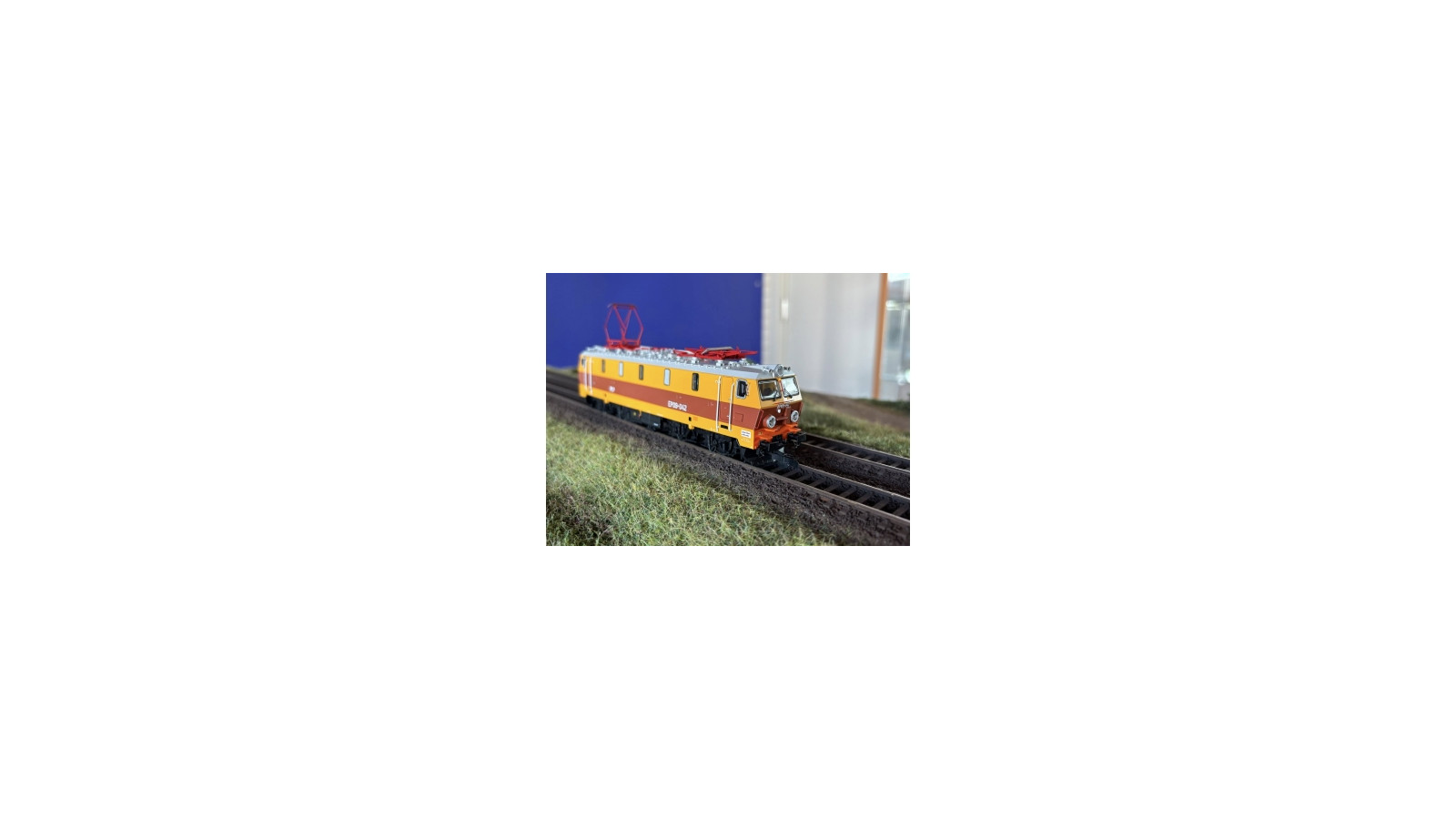 SM109020 Schlesienmodelle - Electric Passenger Locomotive EP09-042 PKP Cargo