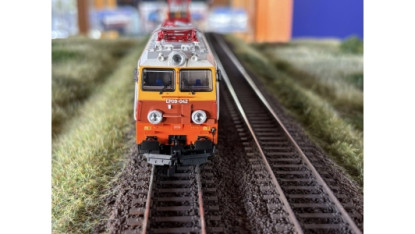 SM109020 Schlesienmodelle - PKP Cargo EP09-042 - ZT Warszawa