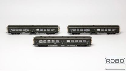 302021 - Set of 3 2nd class...