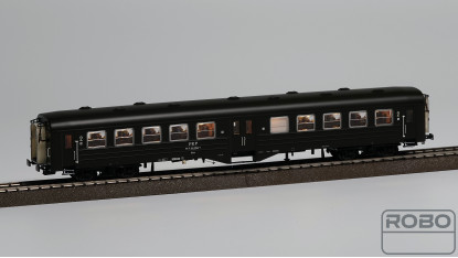 302021 - Set of 3 2nd class coaches, Jarocin station - "Ryflak", NEW ROBO 2.0 LIGHTING BOARD