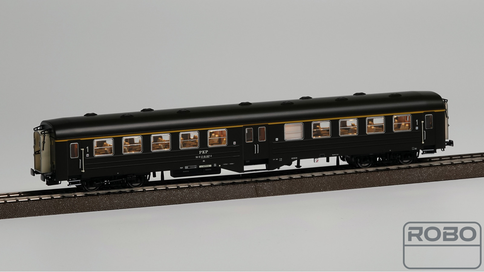 351041 - "Ryflak" PKP 1kl, stacja OLSZTYN GŁ., NOWA PŁYTKA OŚWIETLENIOWA ROBO 2.0