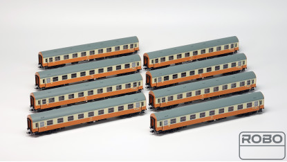 200110 - Städteexpress - Y/B-70 Bautzen - zestaw 8 wagonów, stacja Berlin Lichtenberg