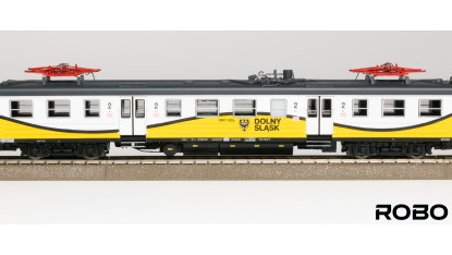 400720 - EN57-920 Dolny Śląsk, st. Wrocław Gł., Wersja analogowa z oświetleniem wnętrza