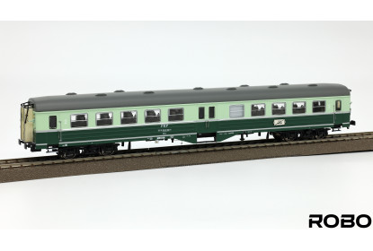 302010 - Set of 2 2nd class wagons, type 101A "Ryflak". Korsze Station.