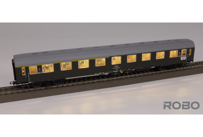 200021 - OST-WEST, set of 4 wagons with interior lights